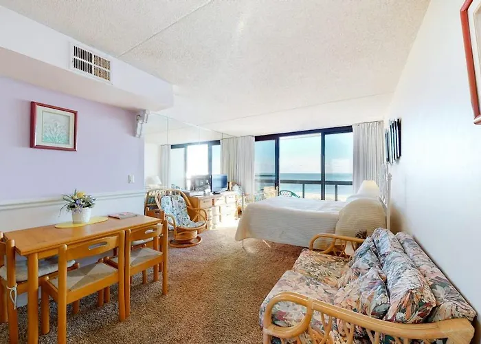Beachfront With Small Balcony Ac Pools Gym Game & Sauna Apartment
