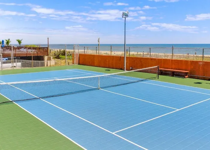 Beachfront With Small Balcony Ac Pools Gym Game & Sauna * Ocean Stadt